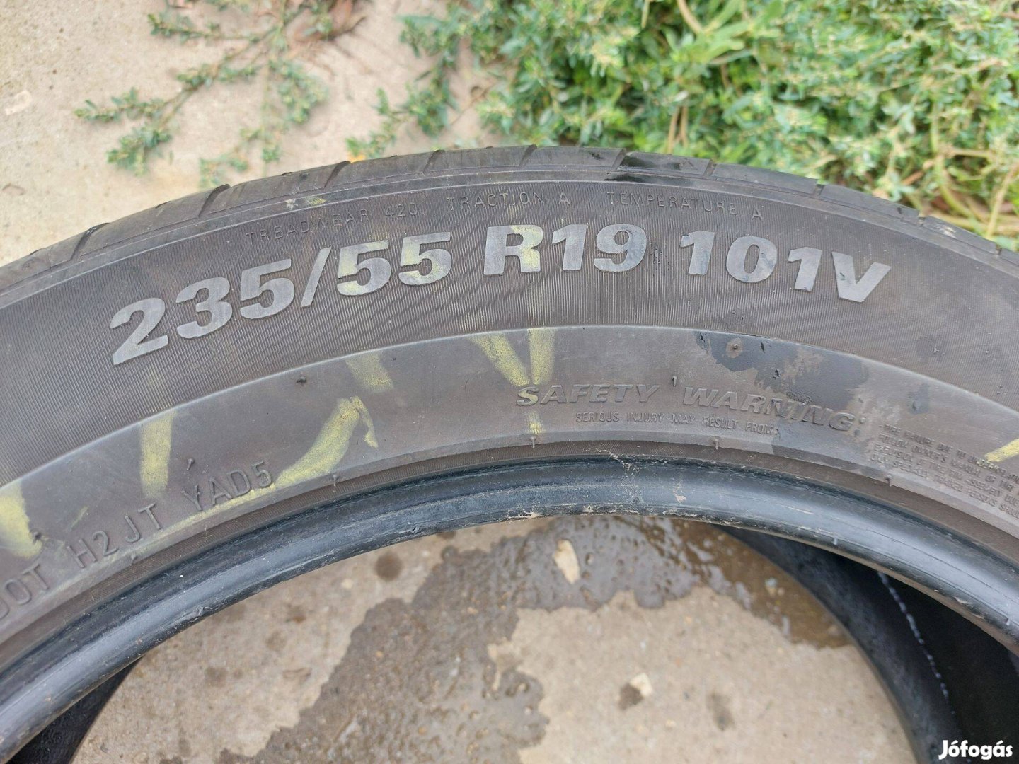 Kumho 235/55 19 nyárigumi 2 db, Újszerű állapotban