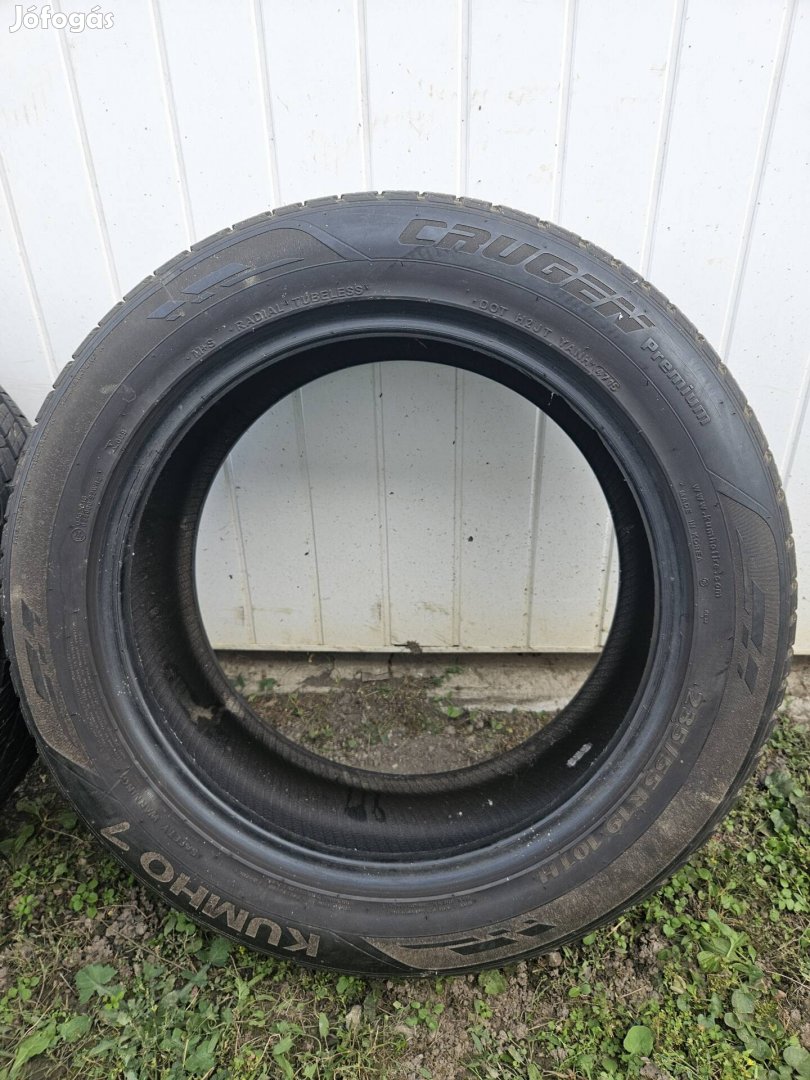 Kumho Crugen Premium 235/55 R19 (4db)