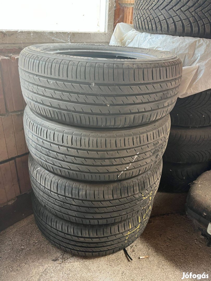 Kumho Ecowing 205/55 R16 2023-as nyári gumi szett