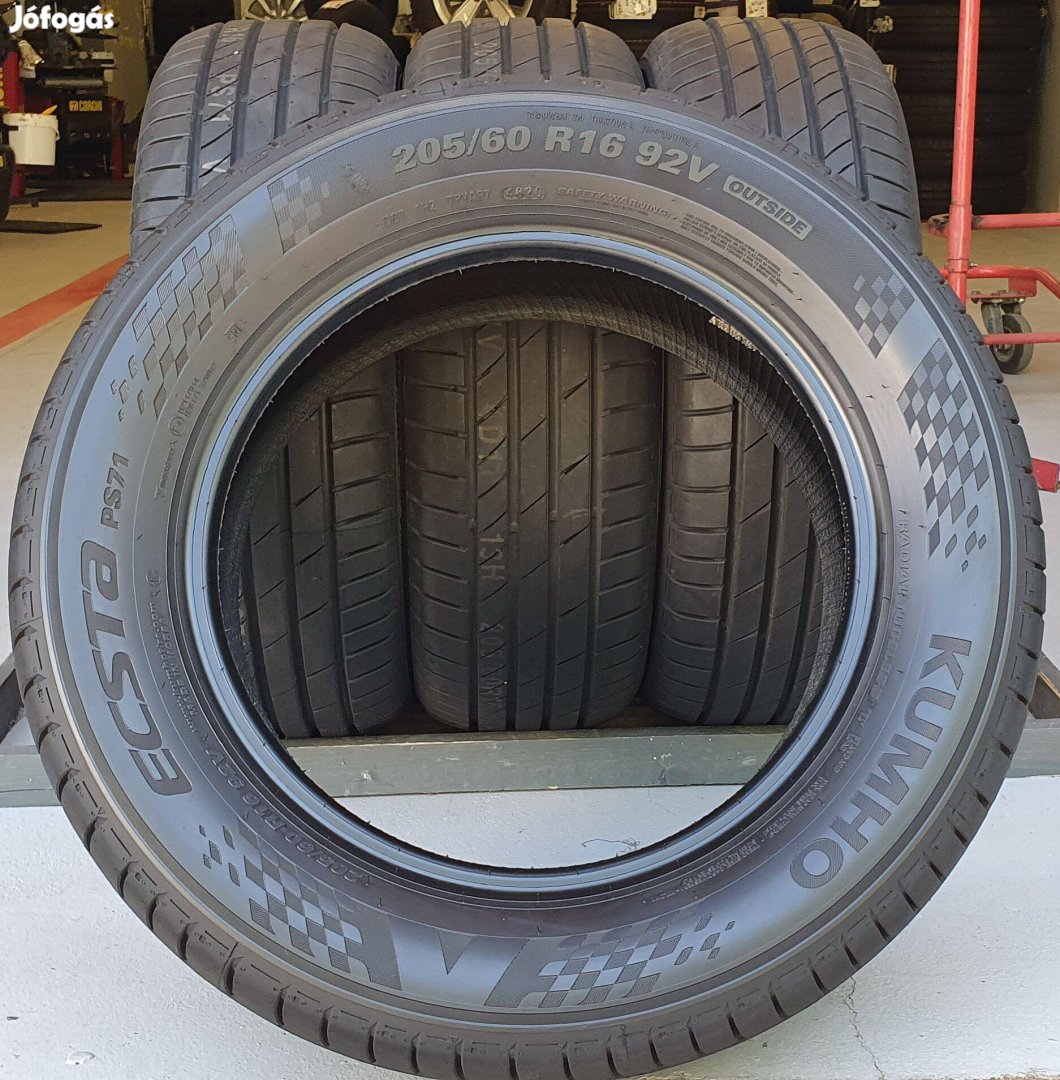 Kumho Ecsta 205/60 R16 Új/Demó nyári gumi 4db /G101