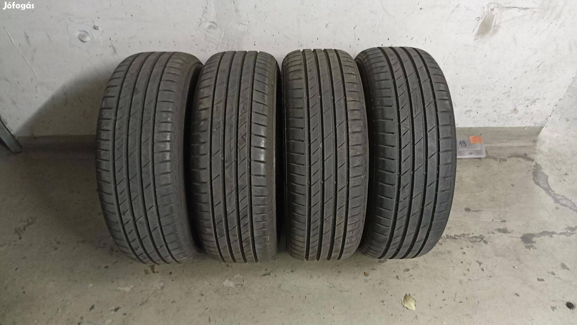 Kumho Ecsta PS71 205/60 R16