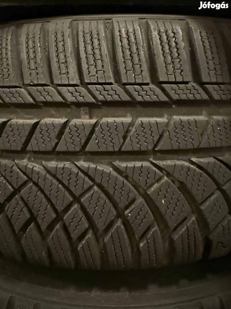 Kumho Wintercraft WP72 235/45 R19 99V - 40.000.-Ft /db