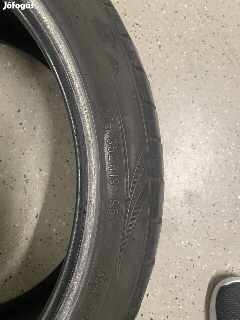 Kumho ecsta le sport nyári gumi 2 db