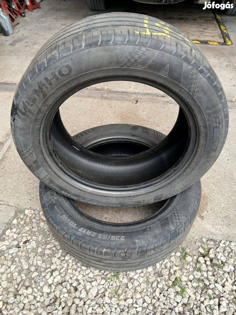 Kumho nyári gumi 225/55 ZR17