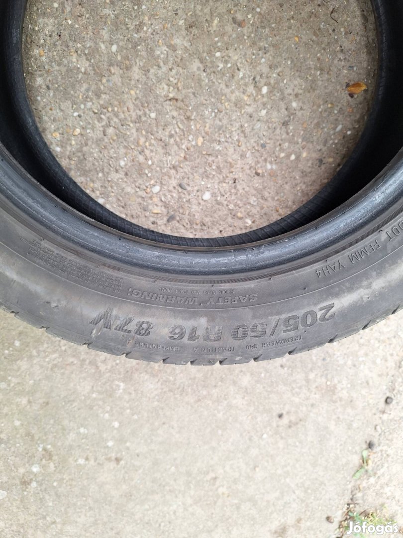Kumho nyári gumi  205/50 R16 87V