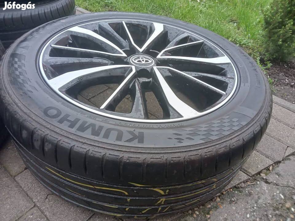 Kumho nyárigumi 225/50 R17
