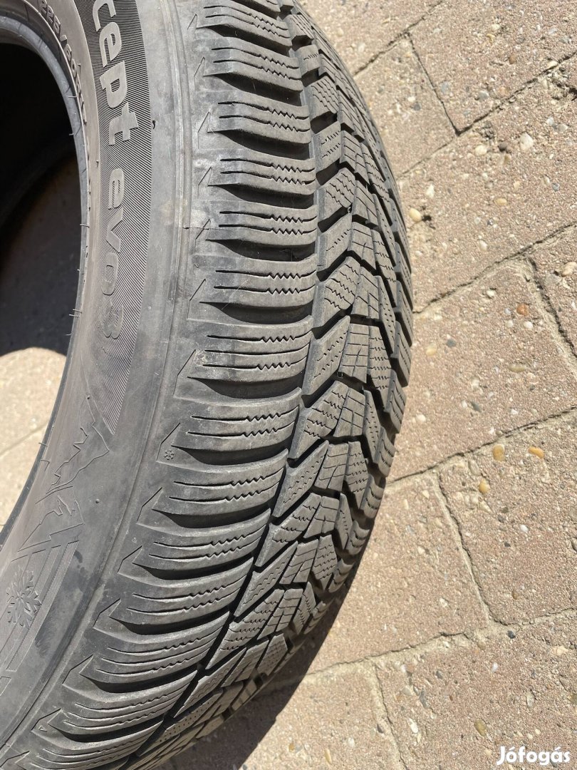 Kumho téli gumi