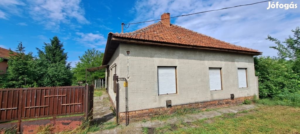 Kunágotai eladó 86 nm-es ház
