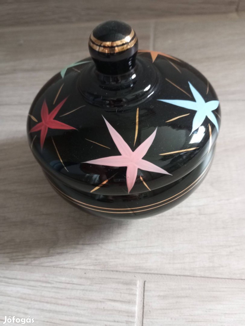Kunst glas fekete üveg bonbonier