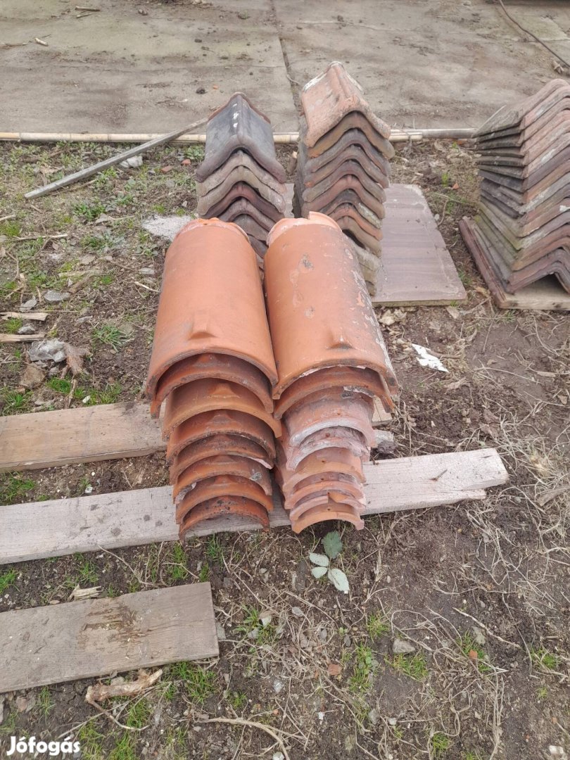 Kupcserép 15db elado.Szállitás megoldhato.