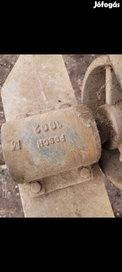 Kúpos fahasitó traktorhoz