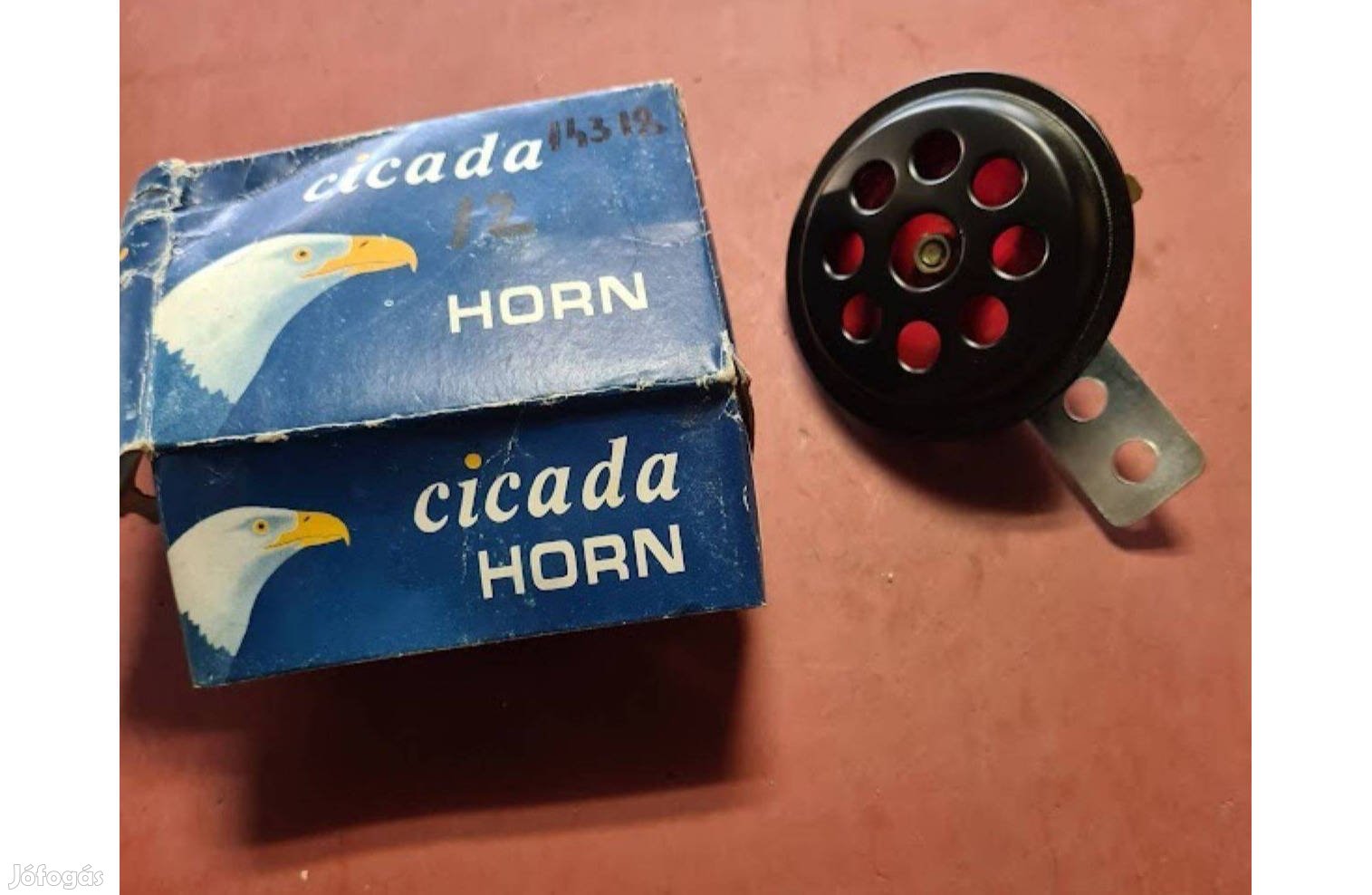Kürt 12 V Eladó