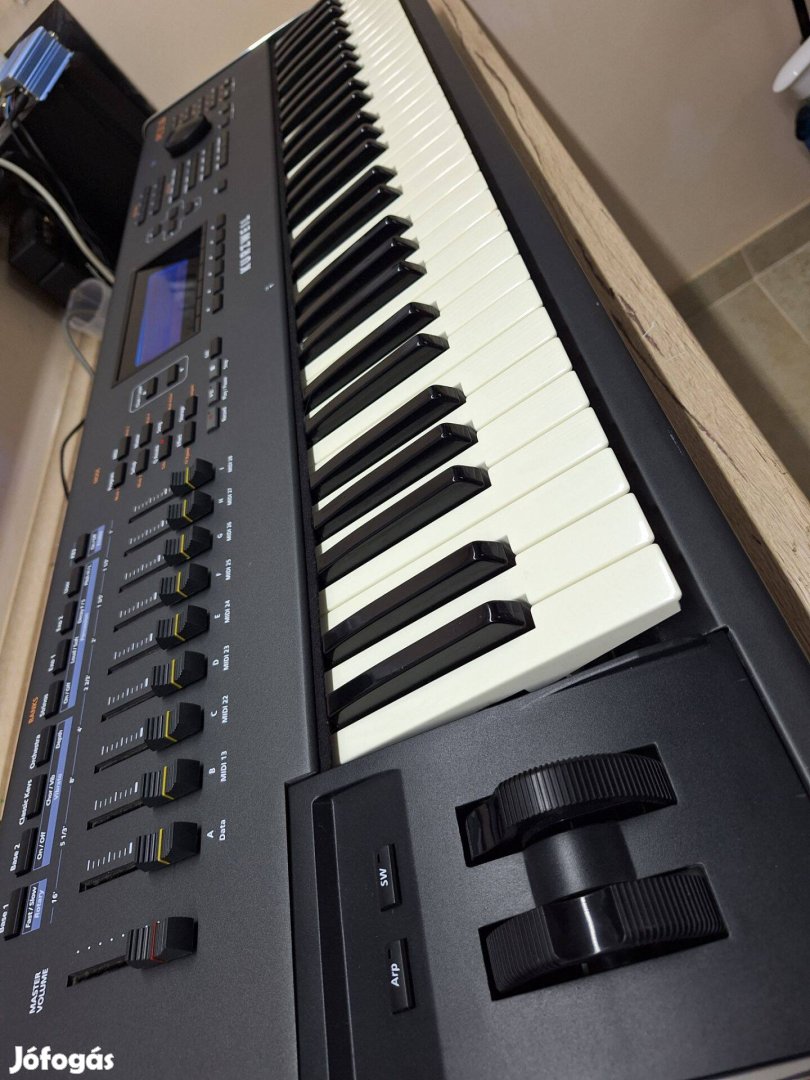 Kurzweil PC3K6 extra hangszínekkel