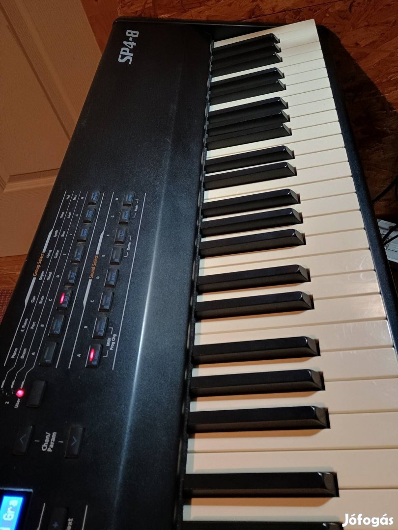 Kurzweil sp4-8 digitális zongora (puhatokkal) eladó, cserélhető