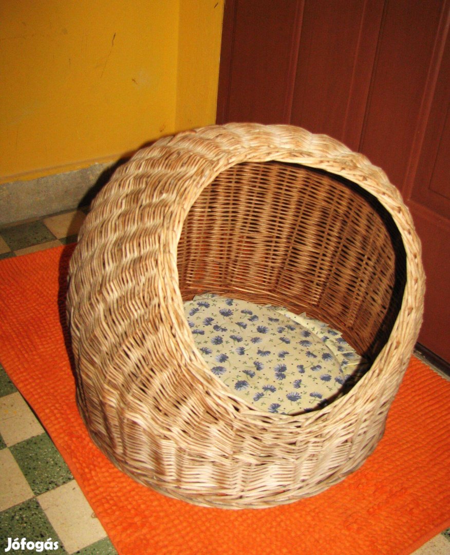 Kutya fekhely fűzfa 48x40 tartós szellős hibátlan ár alatt