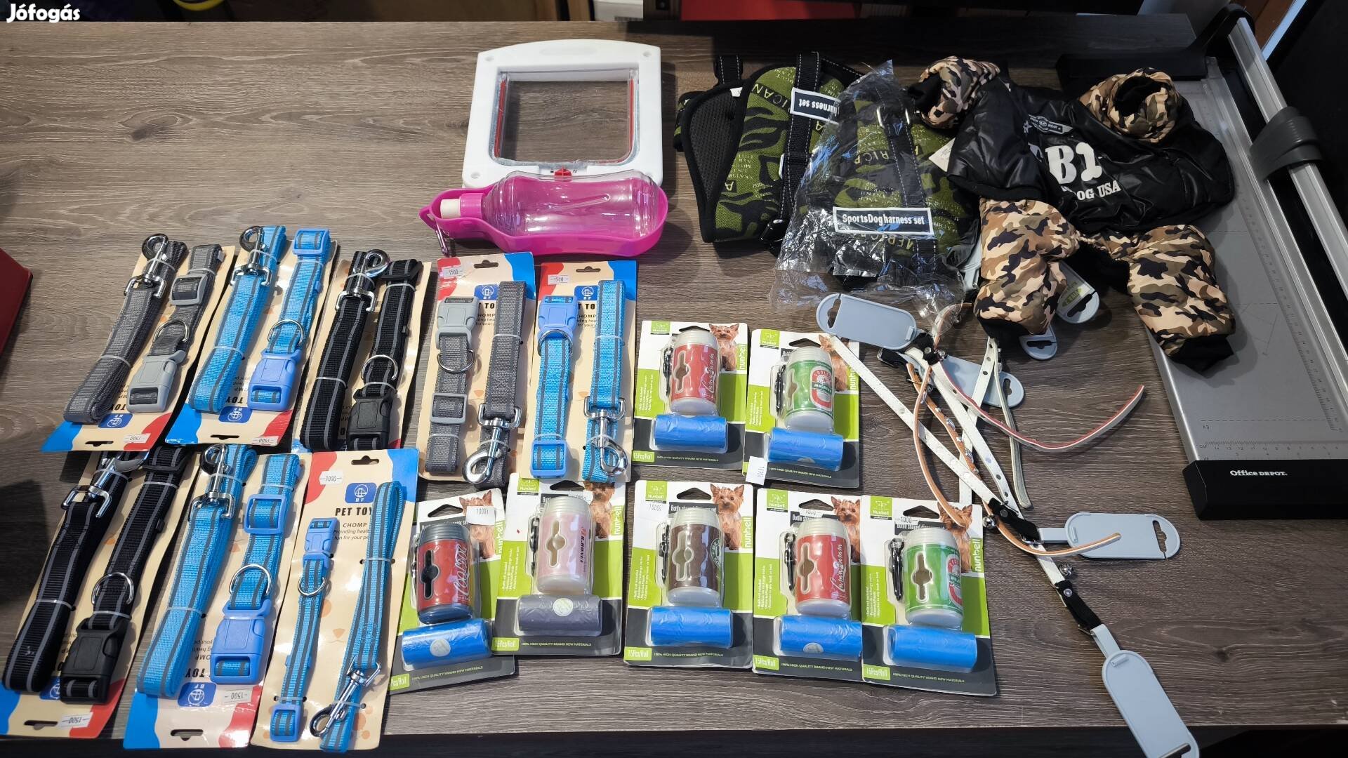 Kutyanyakörv, kutyaruha vegyesen