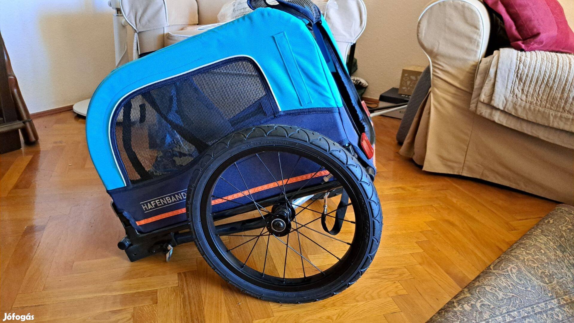 Kutyás utánfutó kerékpárhoz