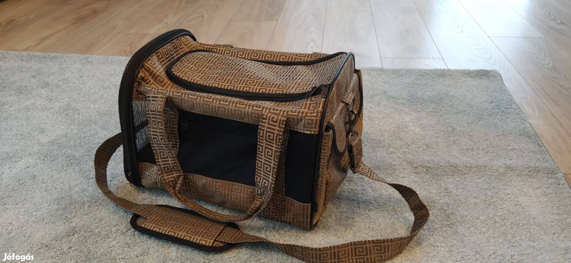 Kutyaszállító / kutyahordozó táska vállpánttal, óarany mintás eladó