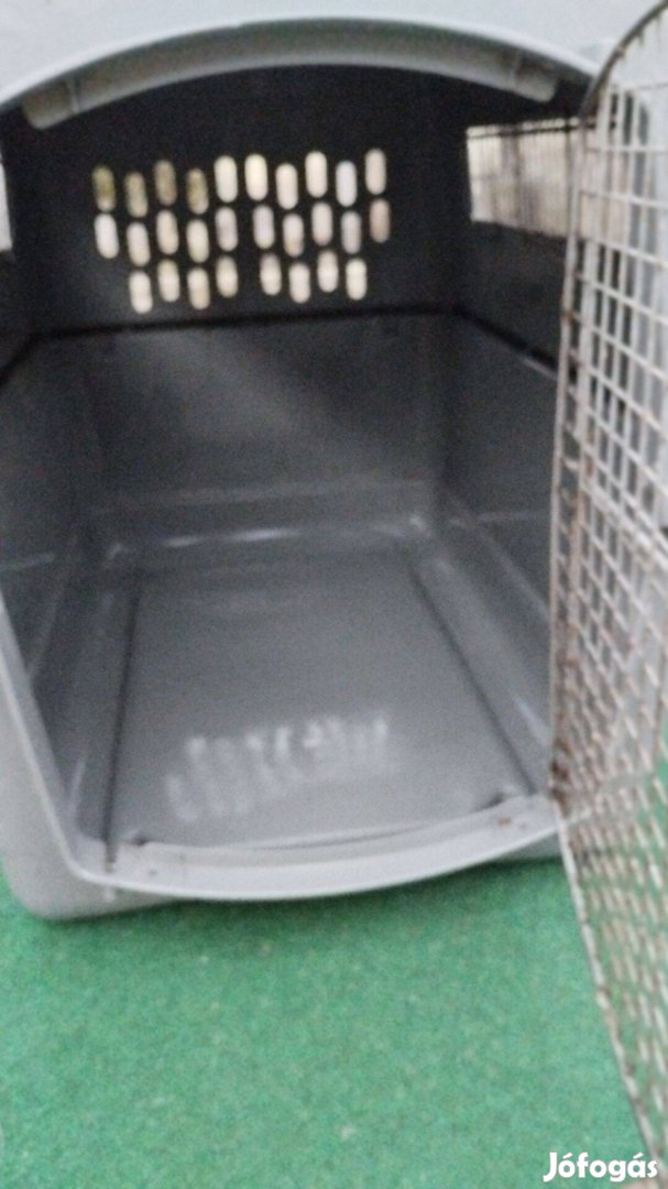 Kutyaszállito box nagytestű kutyának