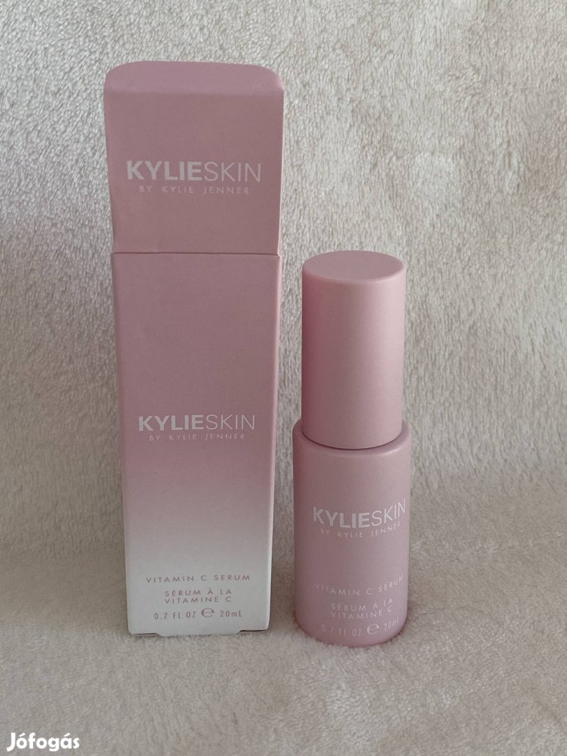 Kylie skin by Kylie Jenner vitamin C szérum