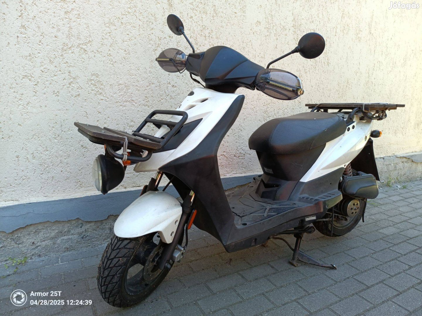 Kymco Agility Carry 50 4T Hibás, alkatrésznek