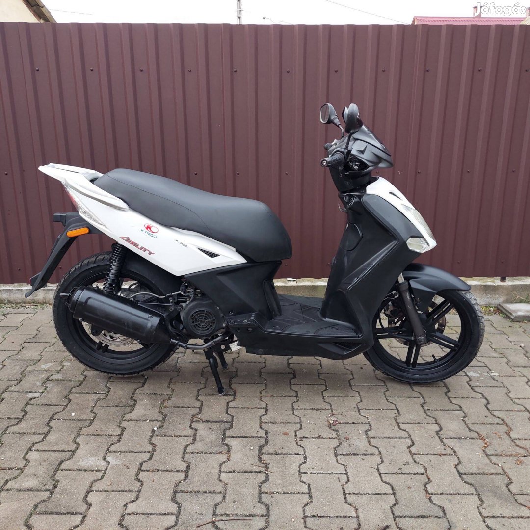 Kymco Agility City 150 ccm 4T ,,Elöl, hátul tárcsafékes ,,