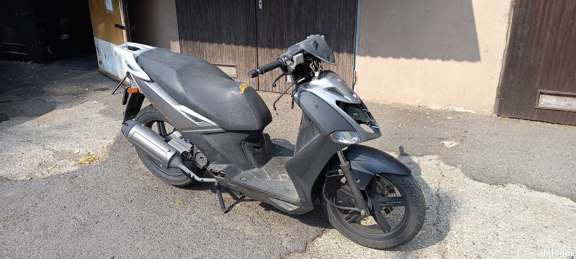 Kymco Agility City 50 4T bontás Miskolc