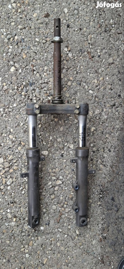 Kymco Agility City első komplett villa