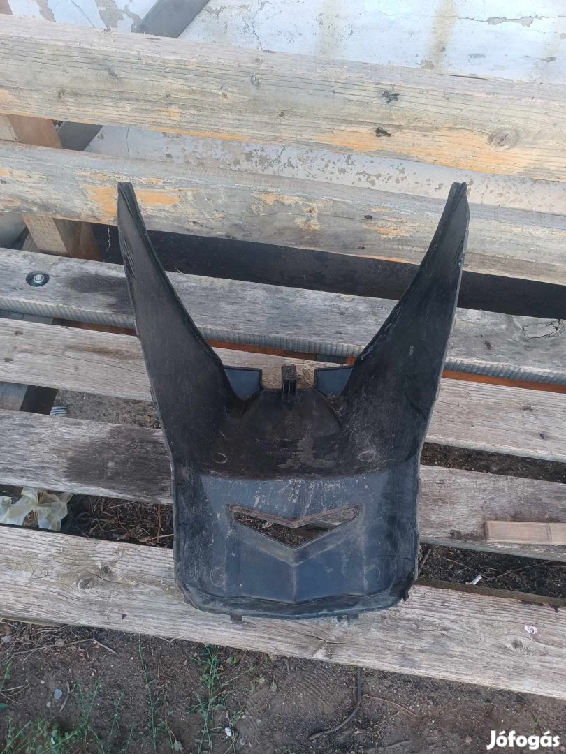 Kymco Agility Sarok idom