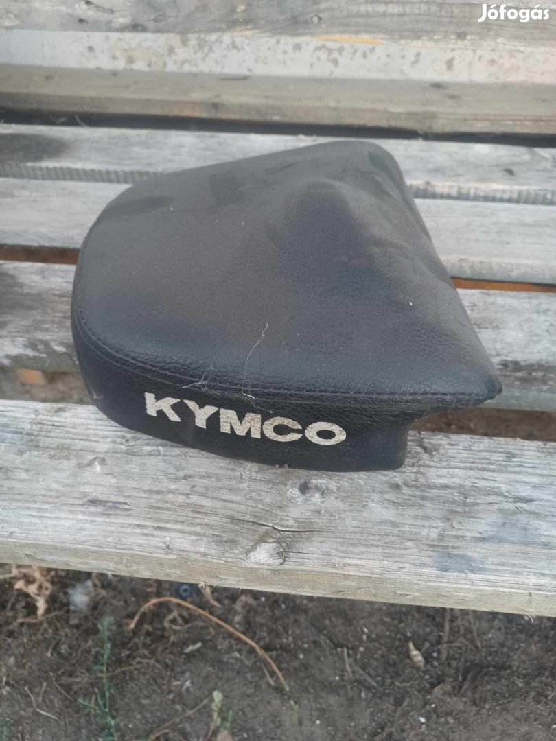 Kymco Agility hátsó ülés