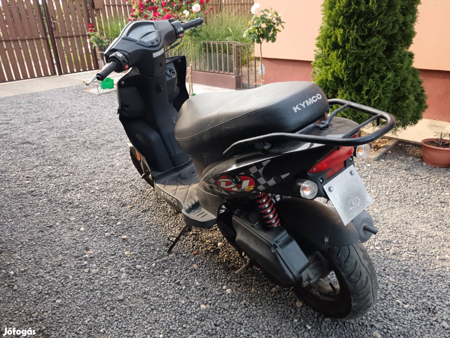 Kymco Dj 4T alkatrészek