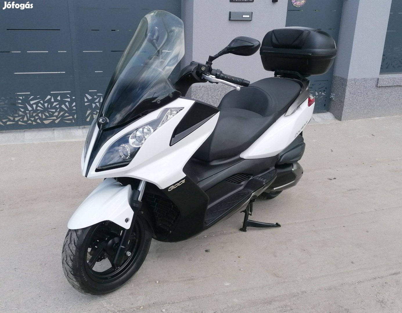 Kymco Downtown 300 Szép állapot