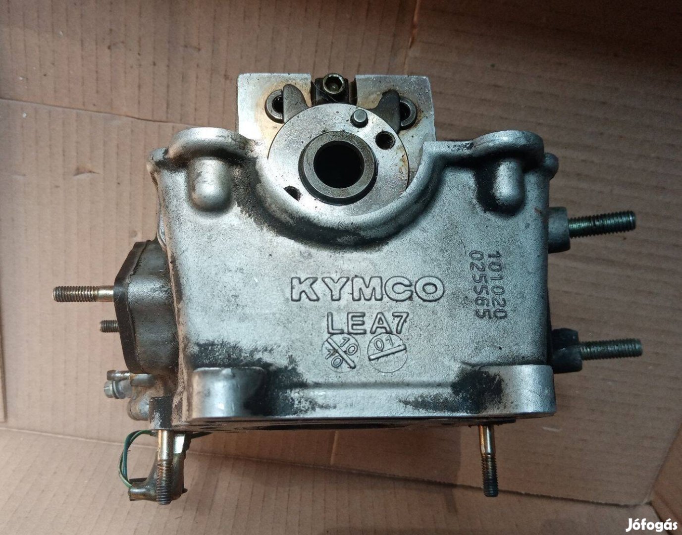 Kymco Downtown 300 hengerfej