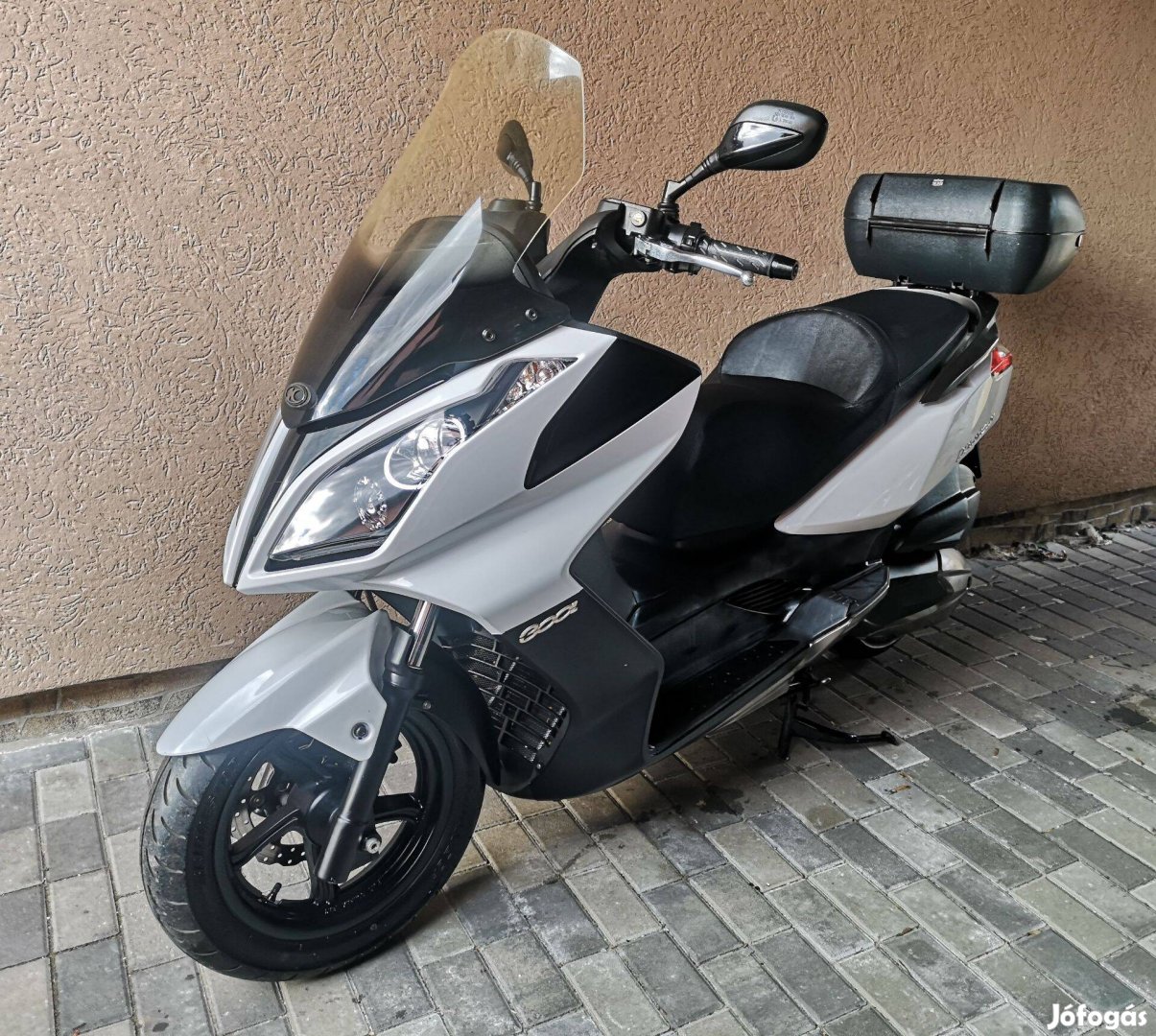 Kymco Downtown Alkatrészek