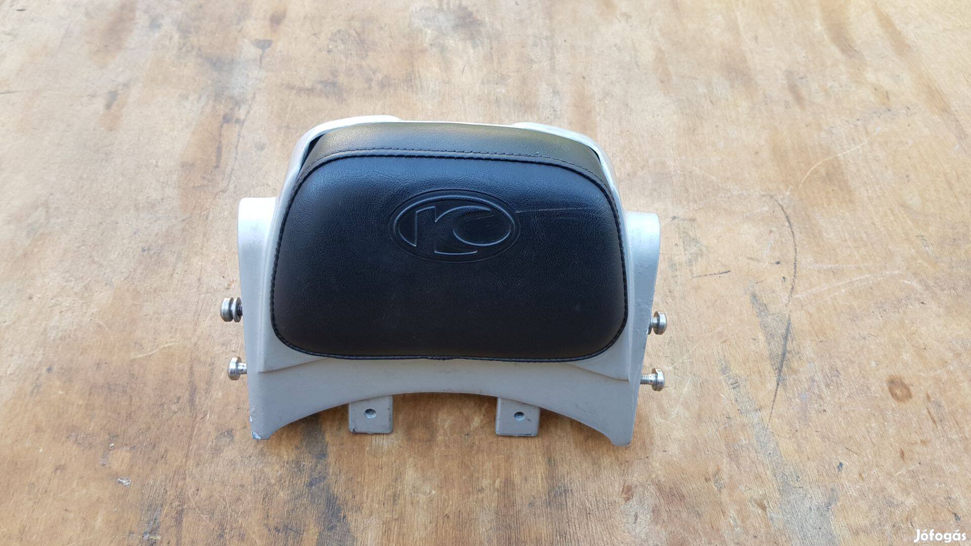 Kymco Grand Dink 125 - 250 háttámla