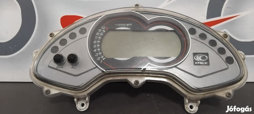 Kymco K-XCT 300 Kilóméteróra