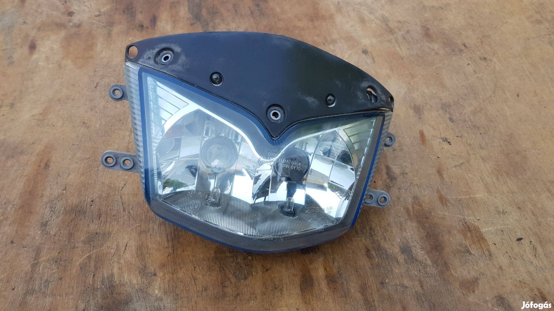 Kymco People S 125 - 200 első lámpa