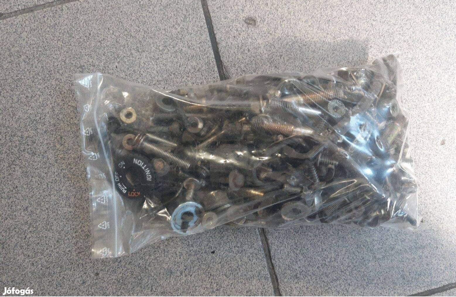 Kymco People csavarszett