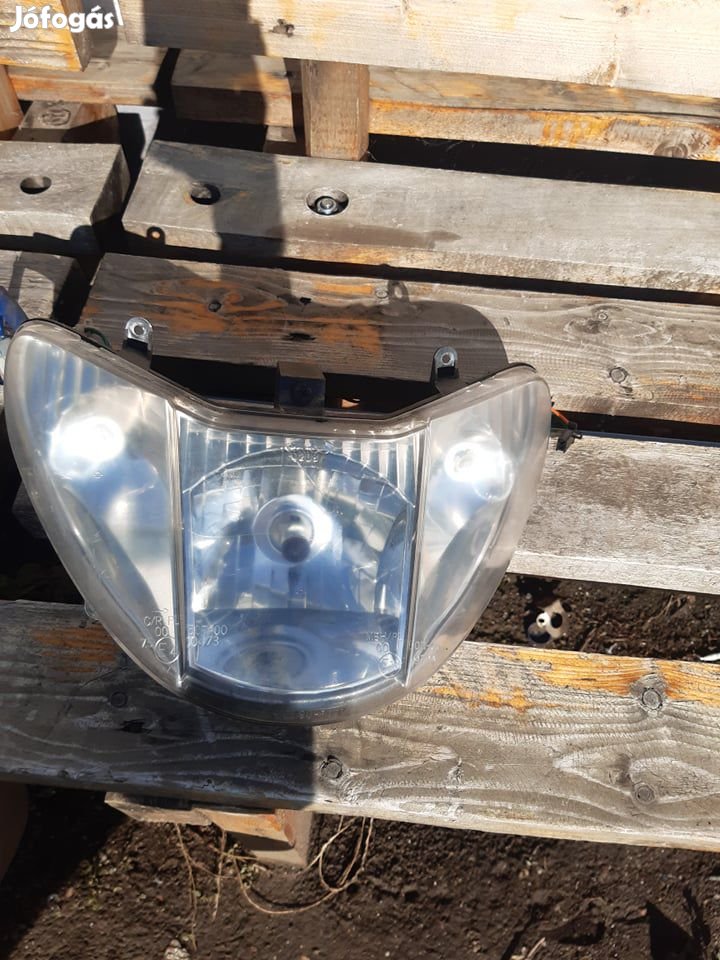 Kymco Super 9 első lámpa