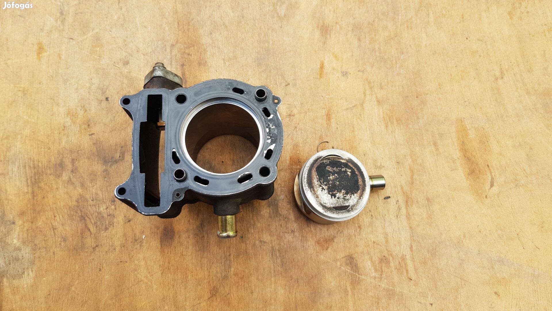 Kymco Xciting 250 henger