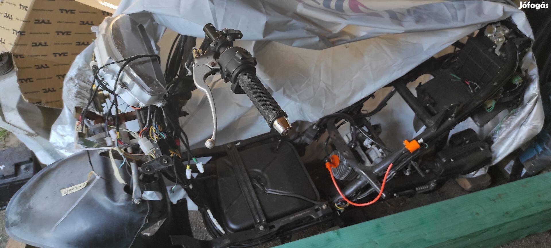 Kymco "Grand Dink" Spacer 50