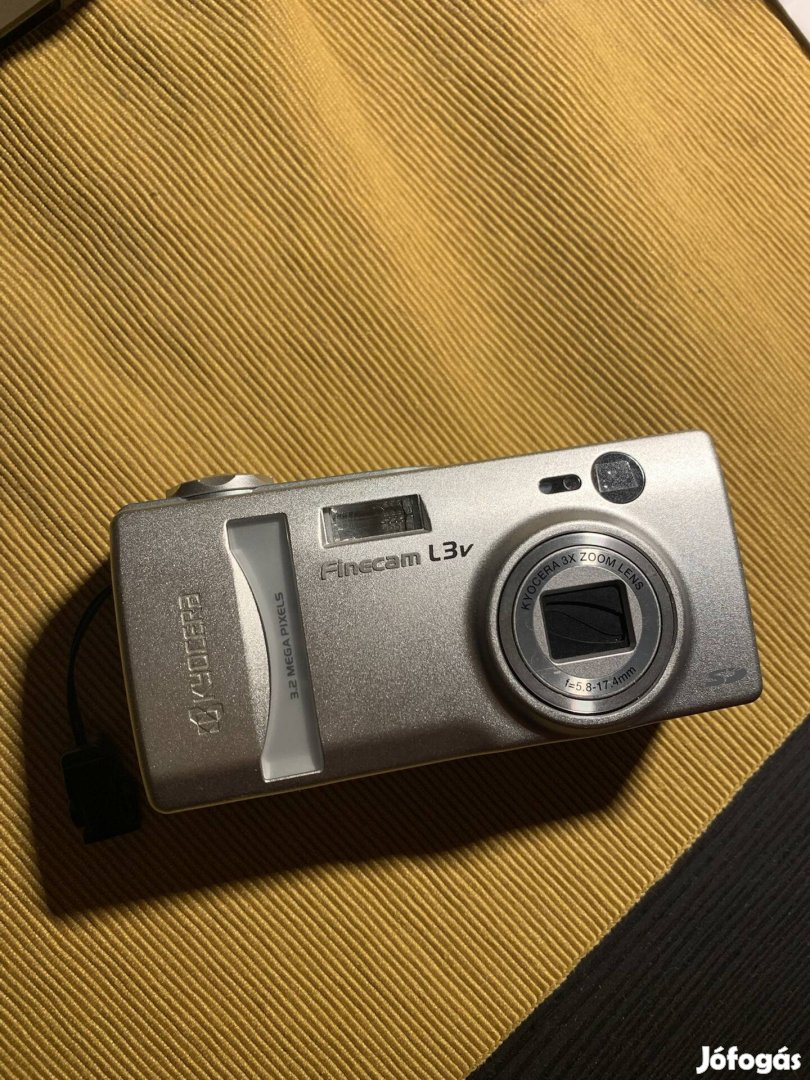 Kyocera L3v fényképező. 3,2 mp