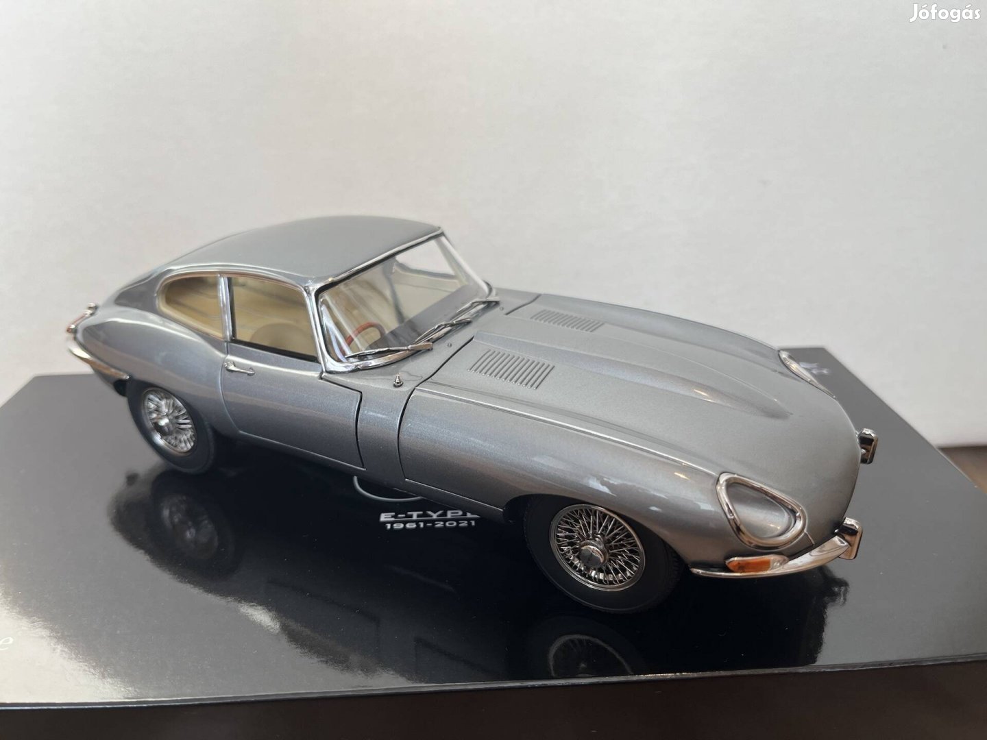 Kyosho Jaguar E-type 1/18 