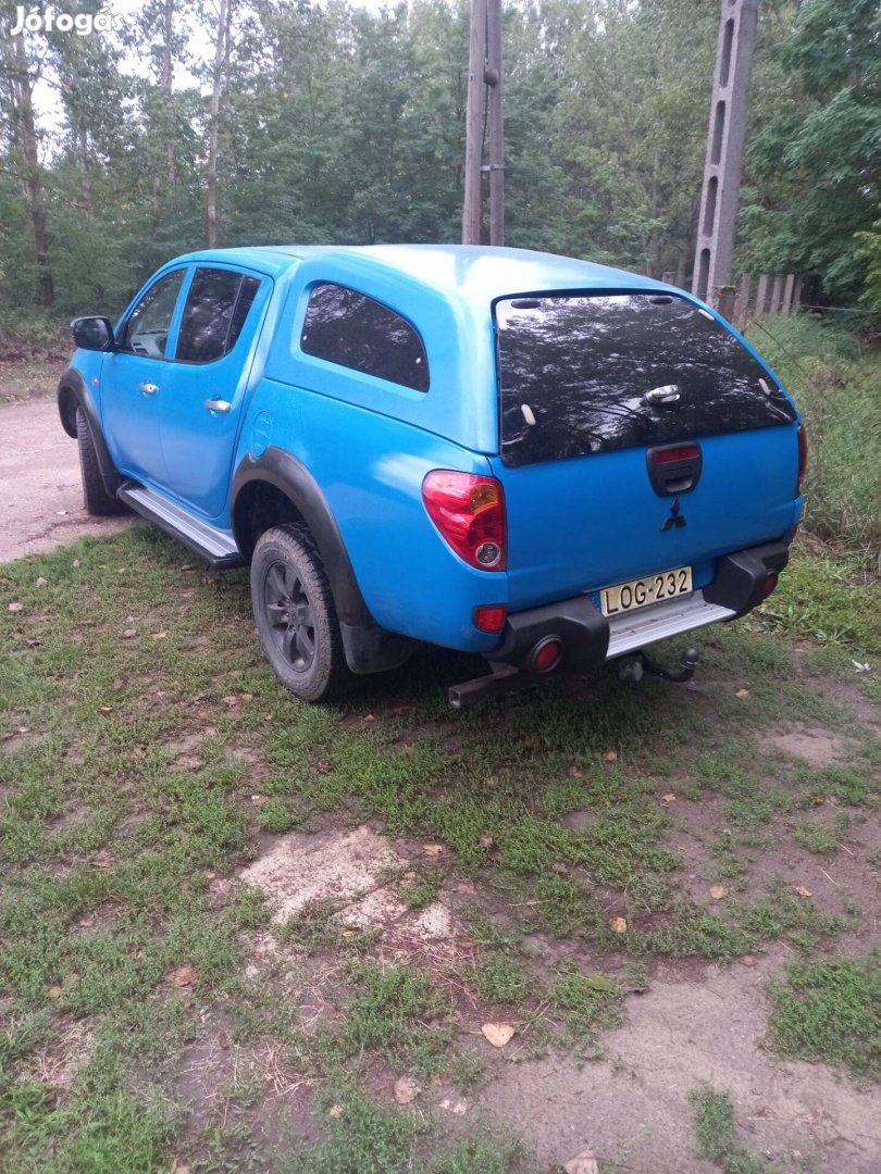 L200 terepjáró eladó