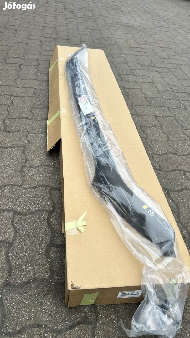 LAND CRUISER MOTORHÁZTETŐ VÉDŐ PW421-60013 eladó