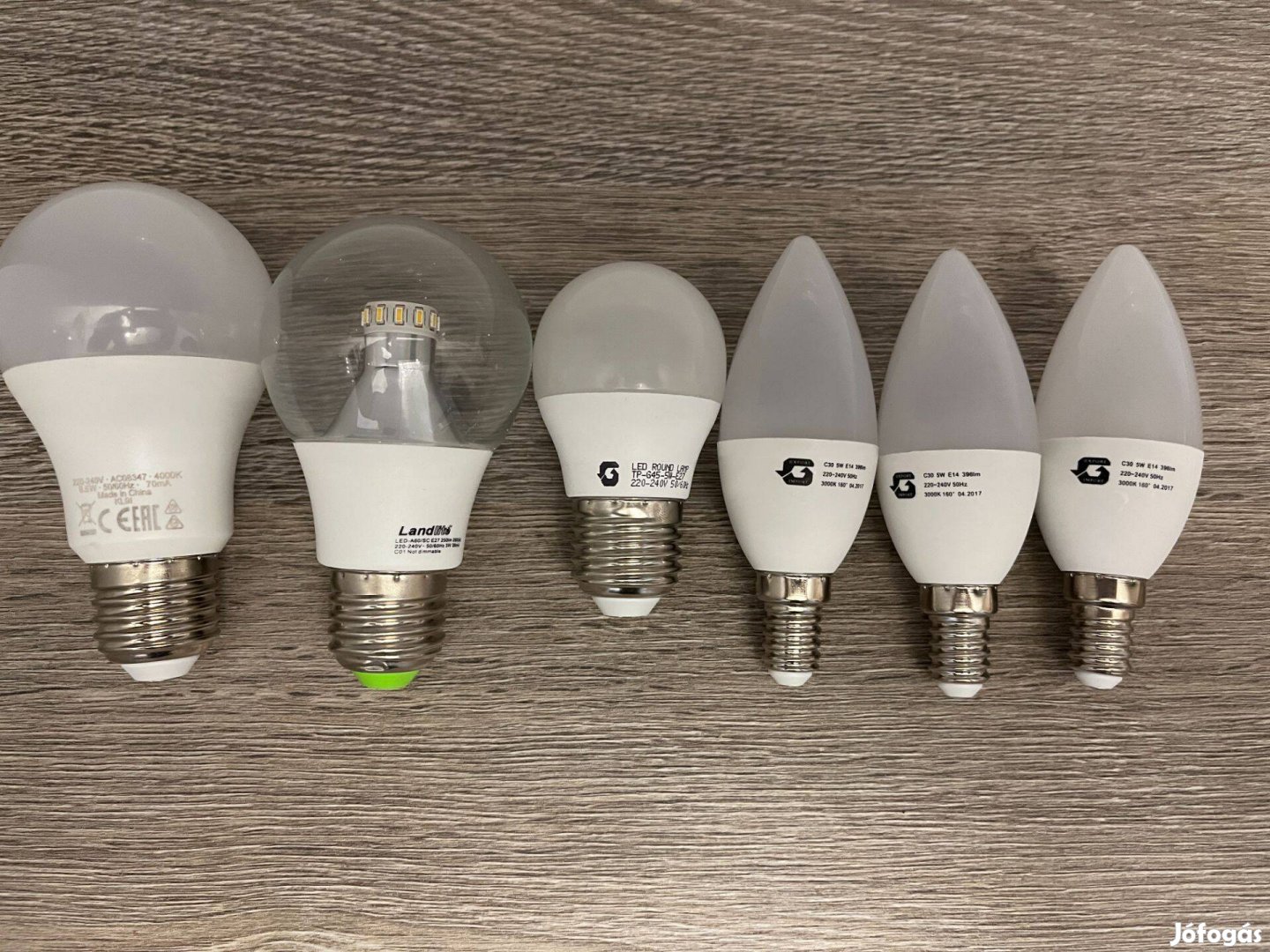 LED izzók 1 csomagban