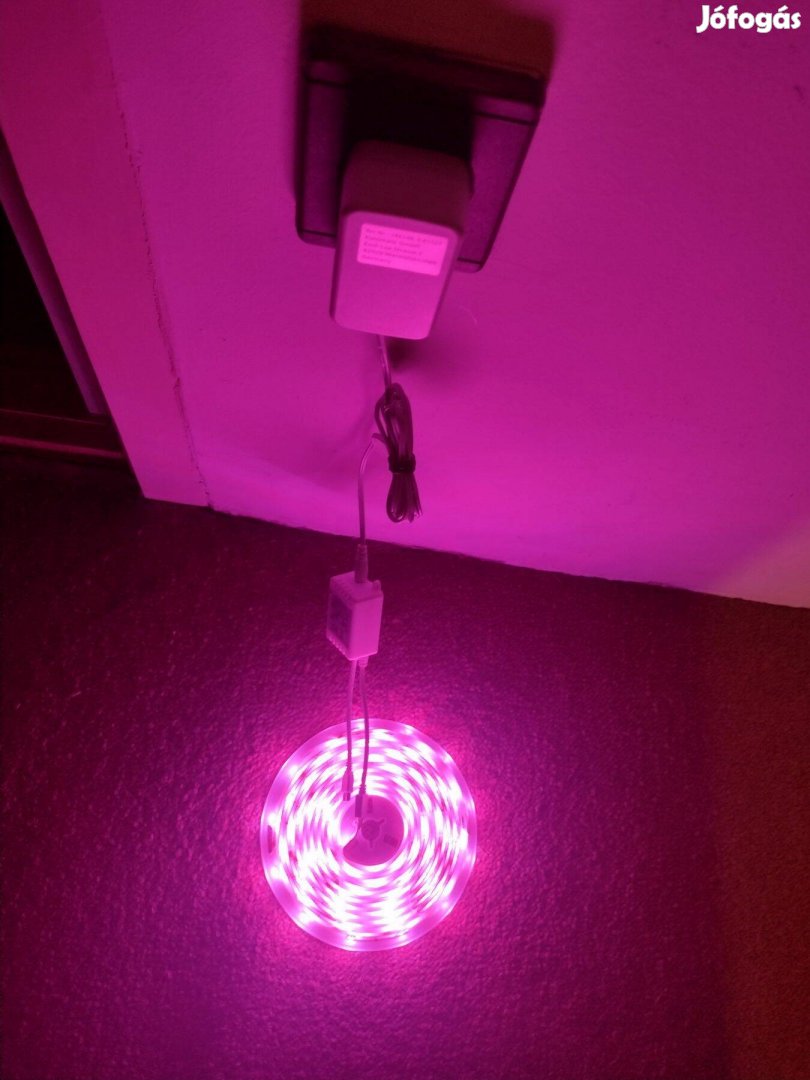 LED szalag távirányítóval új 5 méter