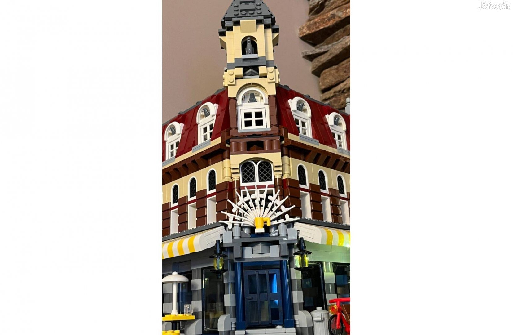 LEGO 10182 - Café Corner - az első moduláris épület!