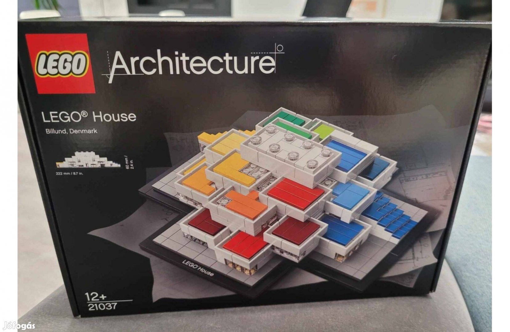 LEGO 21037 Lego house
