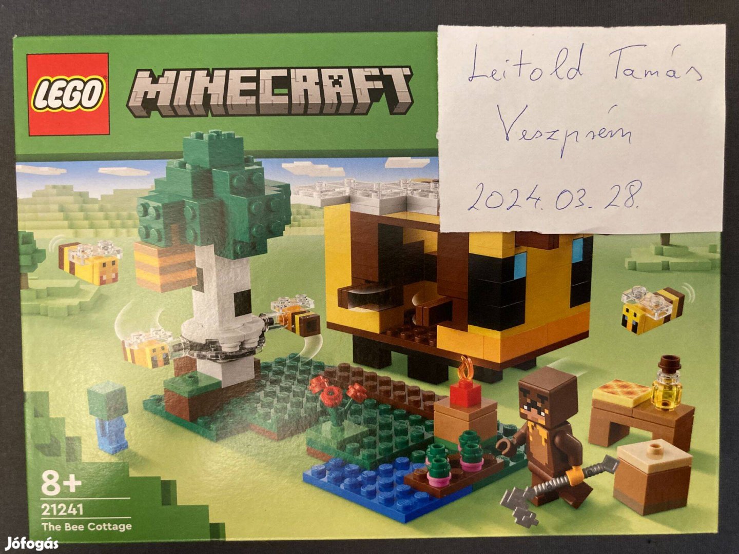 LEGO 21241 Minecraft - A méhkaptár